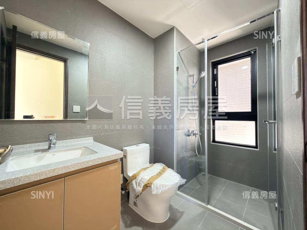 河景首排．全新落成房屋室內格局與周邊環境