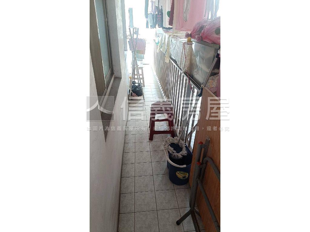 低總價大坪林捷運四房房屋室內格局與周邊環境