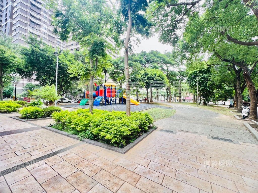 近廣豐三角窗金店面房屋室內格局與周邊環境