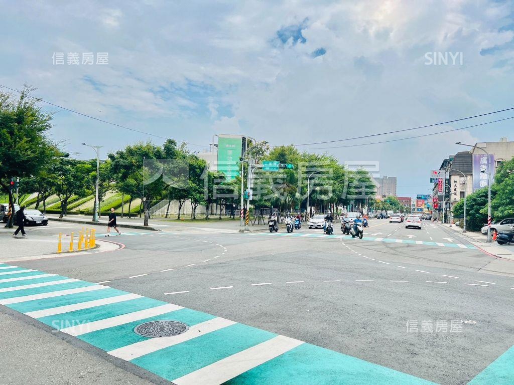 近廣豐三角窗金店面房屋室內格局與周邊環境