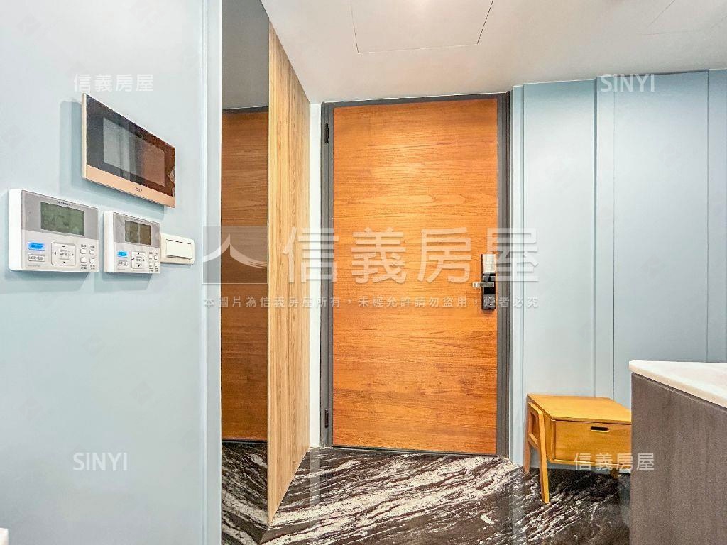 湖畔小鎮美裝潢使用空間大房屋室內格局與周邊環境
