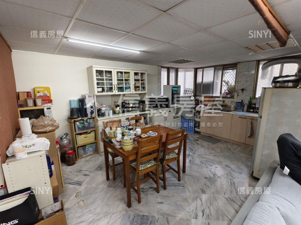 近科博館大四房附平車位房屋室內格局與周邊環境