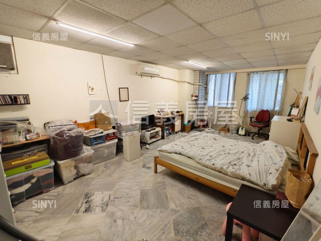近科博館大四房附平車位房屋室內格局與周邊環境