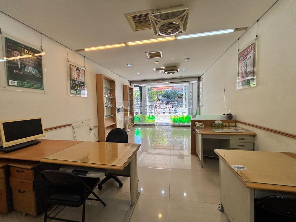 中山二路｜旗艦金店房屋室內格局與周邊環境