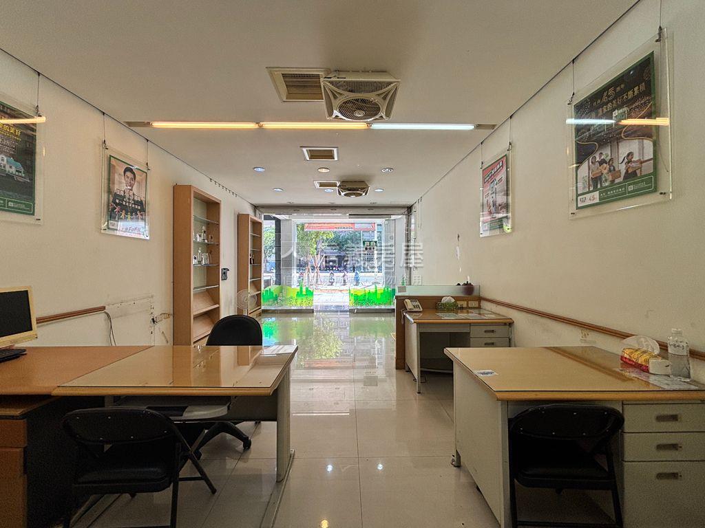 中山二路｜旗艦金店房屋室內格局與周邊環境