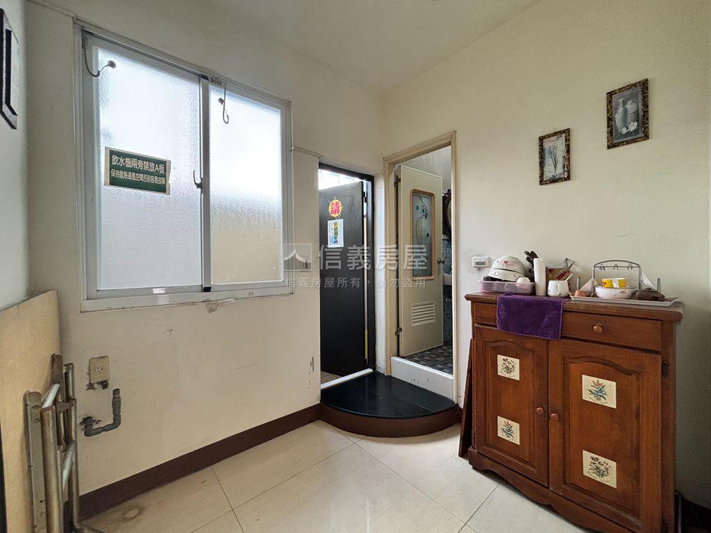 中山二路｜旗艦金店房屋室內格局與周邊環境