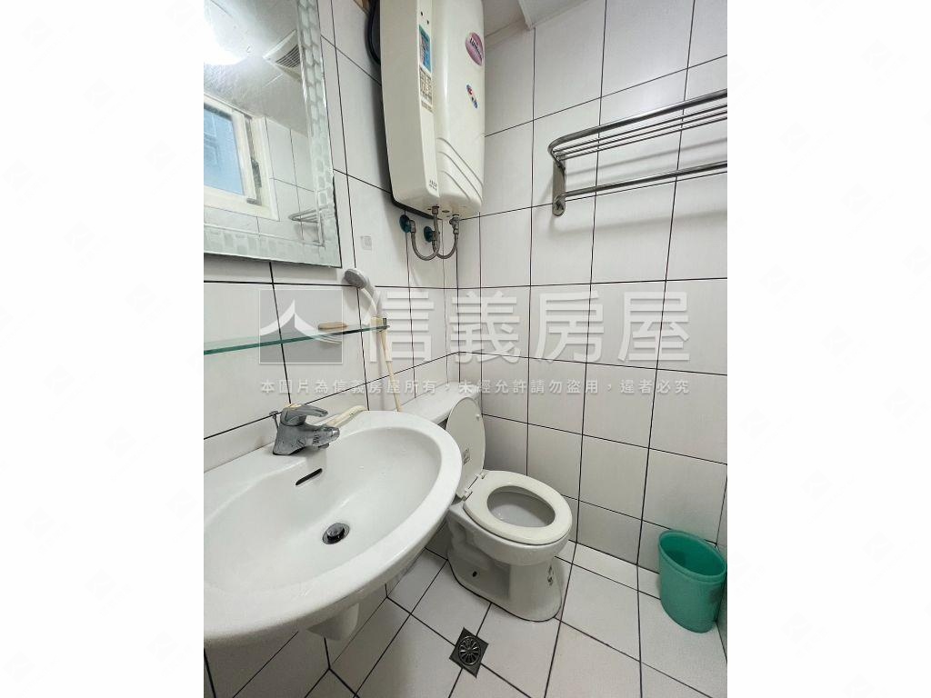 淡大財庫稀有黃金收租房屋室內格局與周邊環境