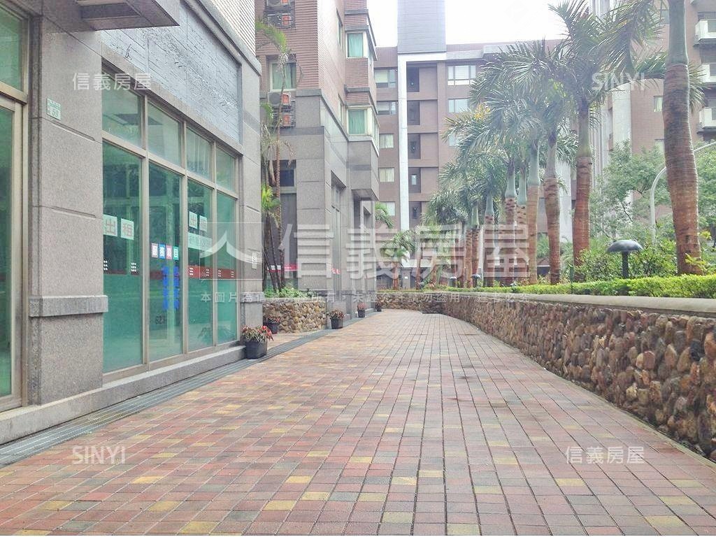 淡大財庫稀有黃金收租房屋室內格局與周邊環境