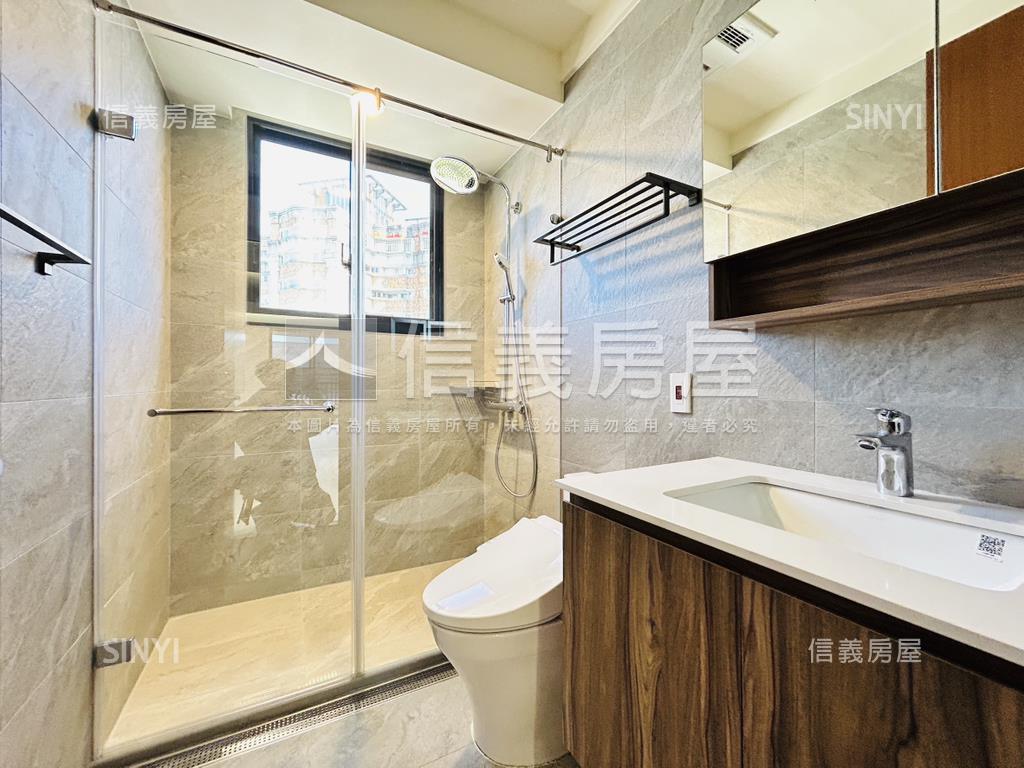 寶石睿岳帝王景觀宅房屋室內格局與周邊環境