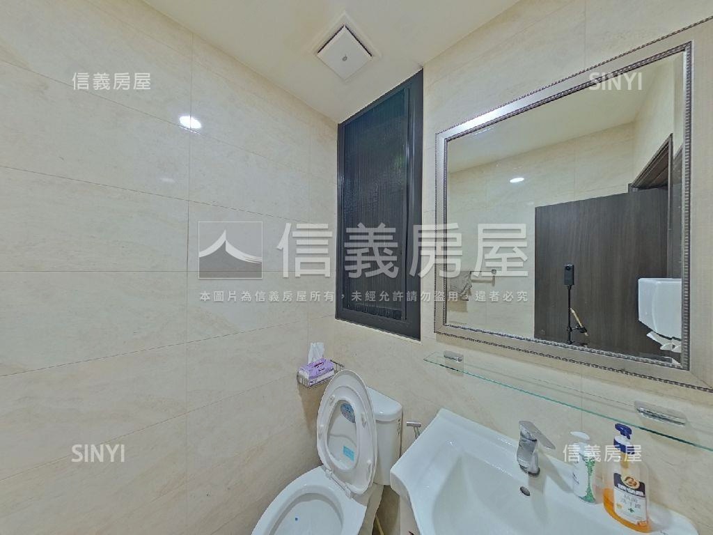 大清雄讚五房透天可停車房屋室內格局與周邊環境