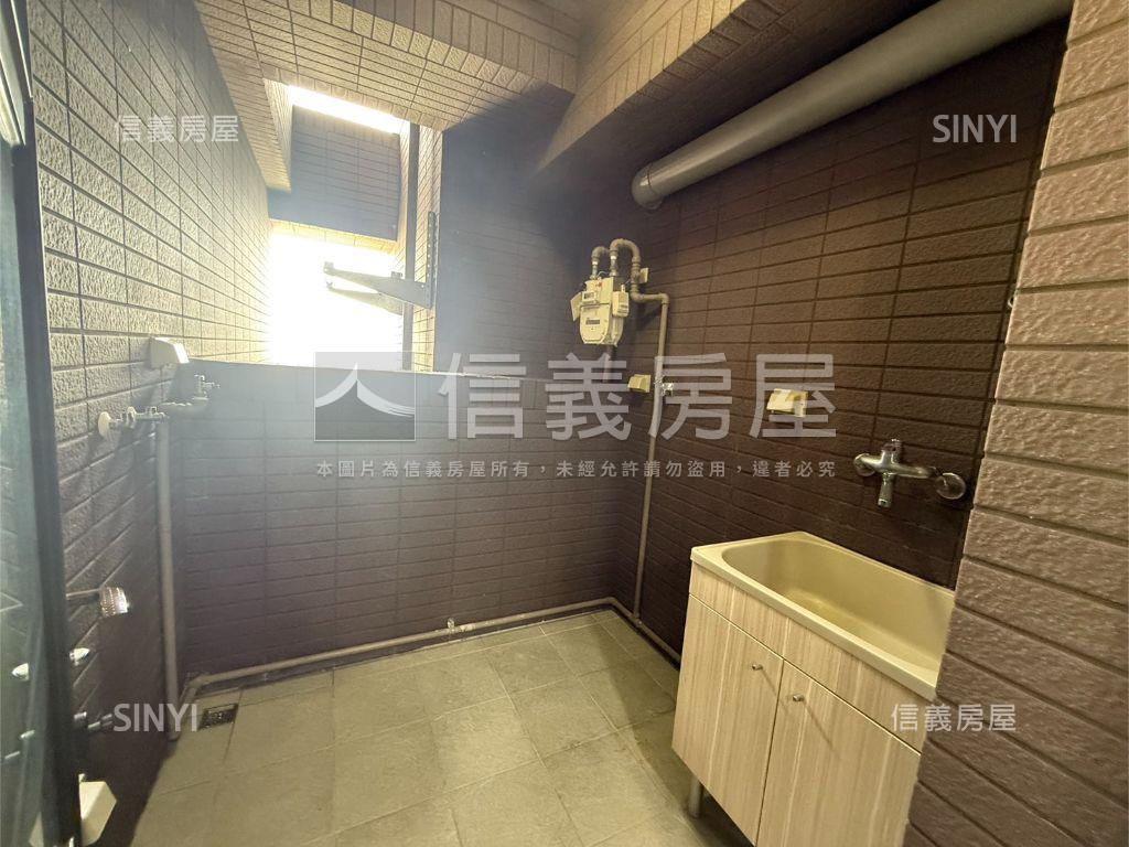 【東區】質感美屋｜大２房房屋室內格局與周邊環境
