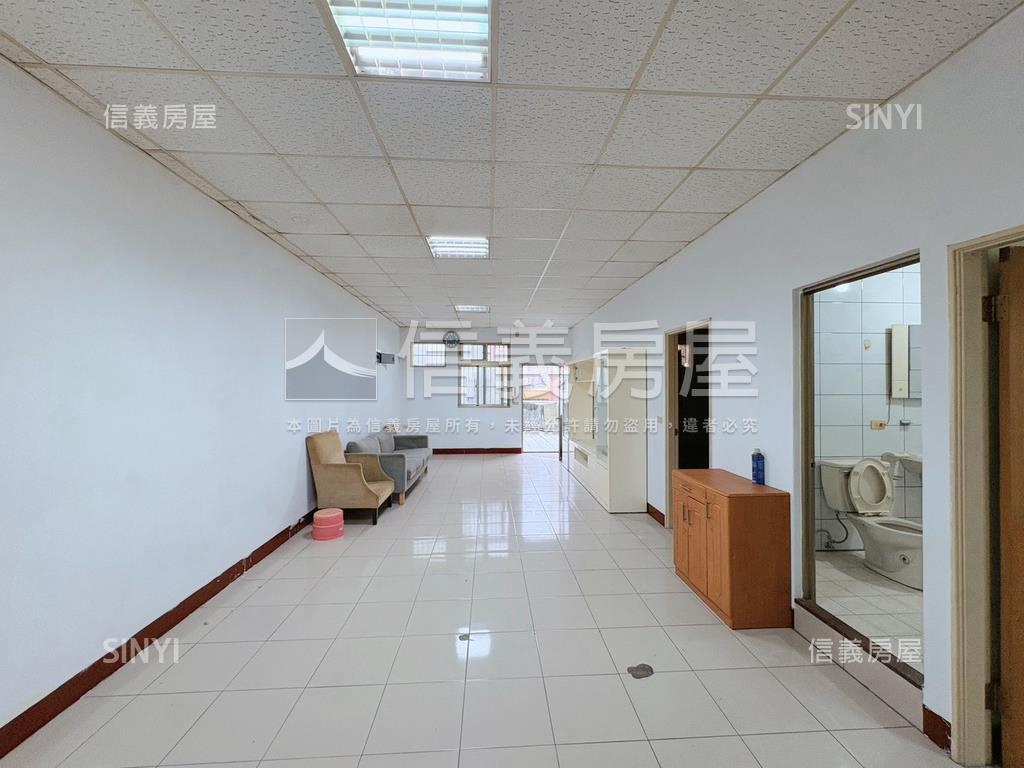 民族路的ＲＣ頂加房屋室內格局與周邊環境