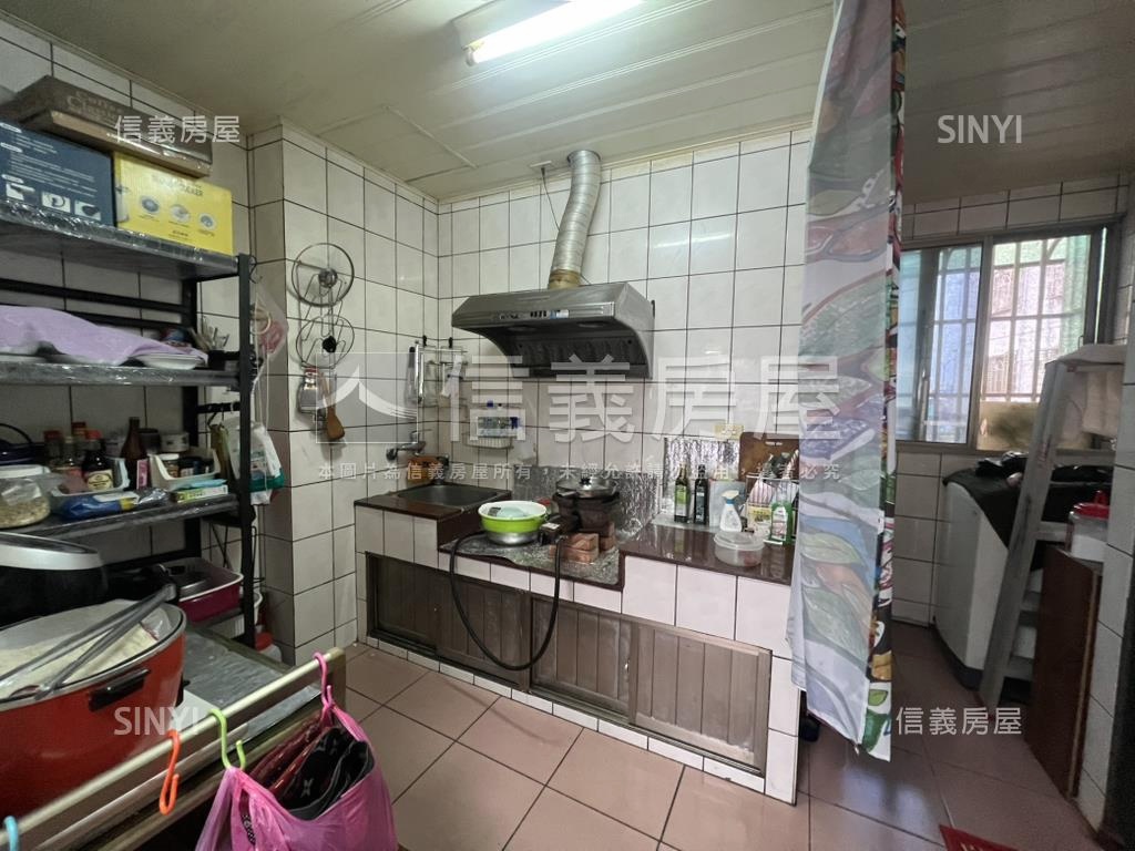 鎮前街超稀有透天房屋室內格局與周邊環境