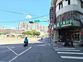 近三和國中角間店面