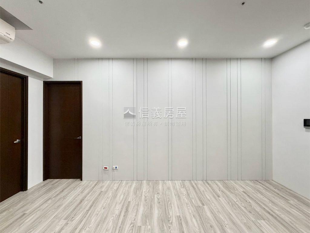 縣三兩房質感入住小資首選房屋室內格局與周邊環境
