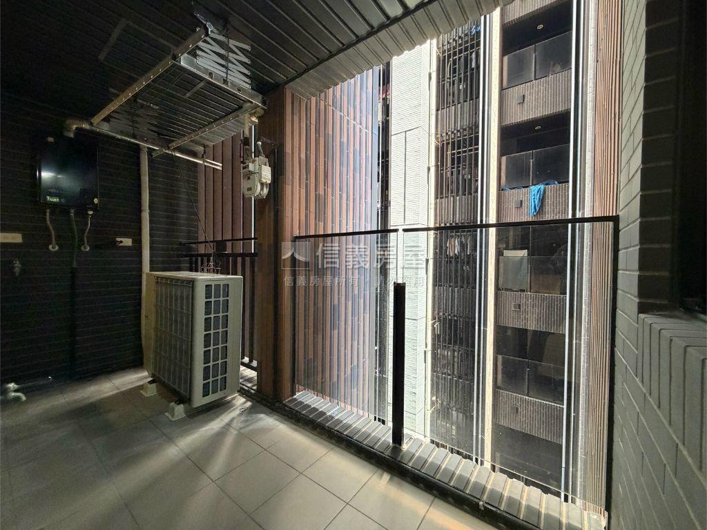 縣三兩房質感入住小資首選房屋室內格局與周邊環境