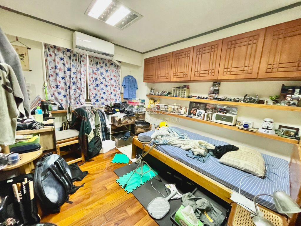 超扯啦！西屯四房雙車位房屋室內格局與周邊環境