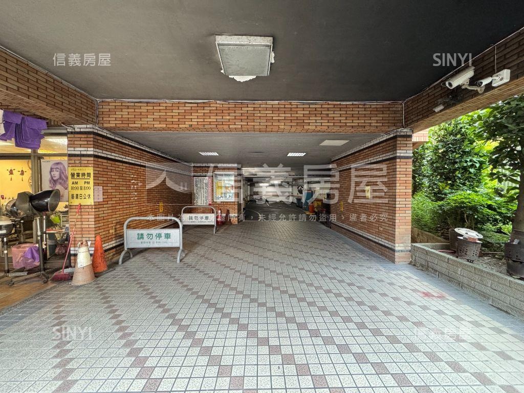 【專任】麗源大阪３房平車房屋室內格局與周邊環境