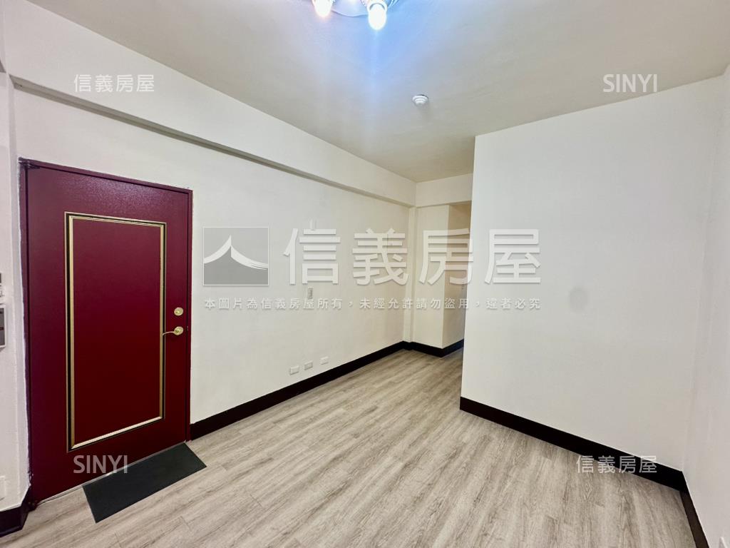 【專任】近未來捷運美宅房屋室內格局與周邊環境