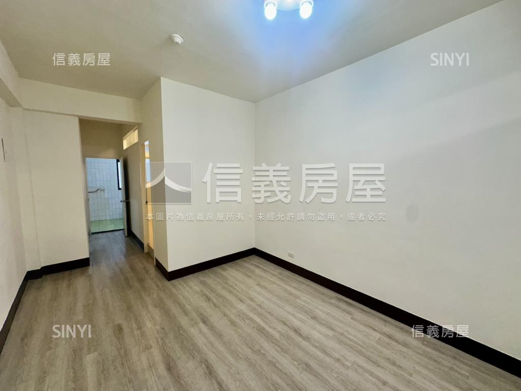 【專任】近未來捷運美宅房屋室內格局與周邊環境