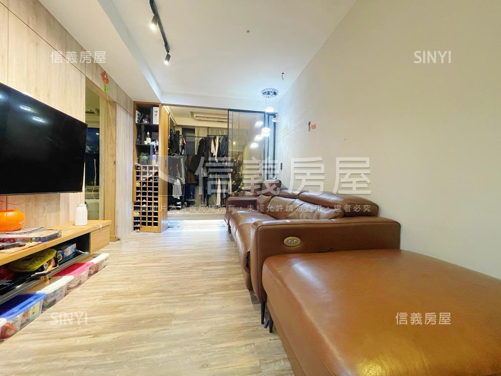 明築向陽★次頂樓兩房車位房屋室內格局與周邊環境