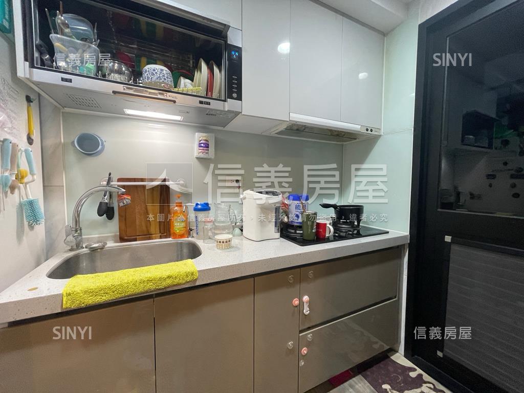 明築向陽★次頂樓兩房車位房屋室內格局與周邊環境