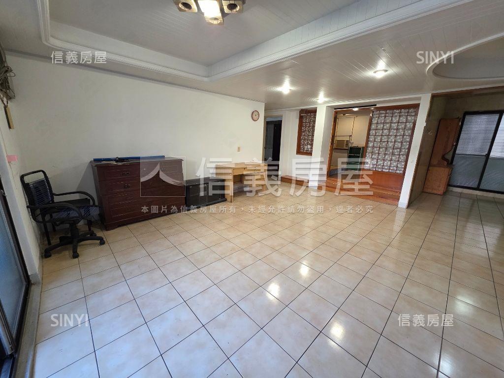 首選・竹林・光闊靜三房房屋室內格局與周邊環境