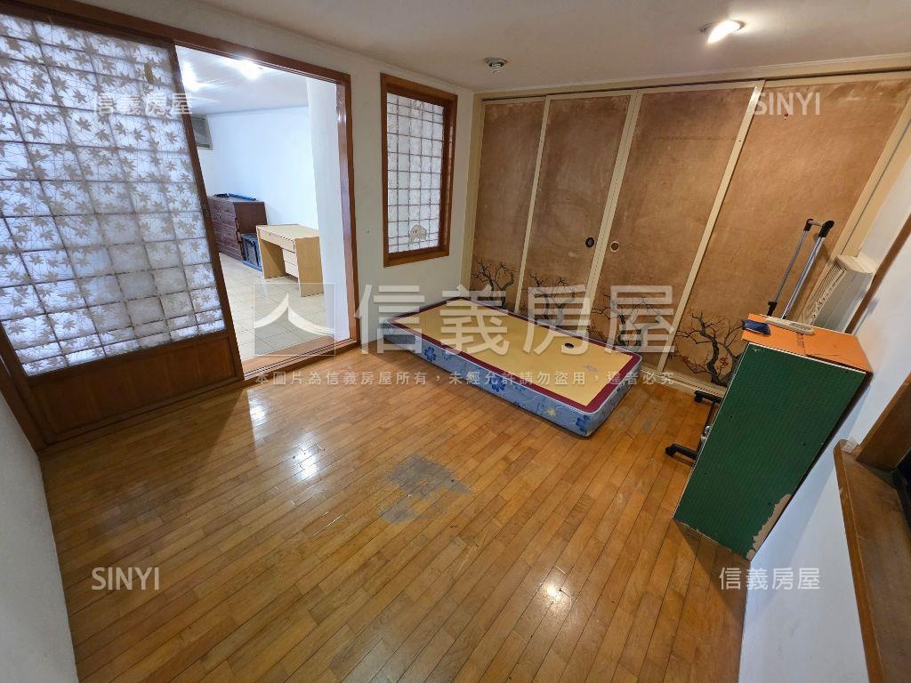 首選・竹林・光闊靜三房房屋室內格局與周邊環境