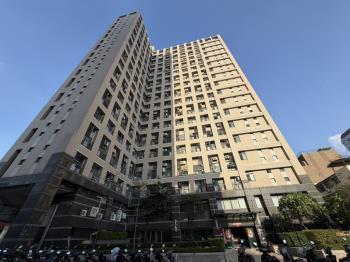 歐夏雷裝潢美屋＋平面車位
