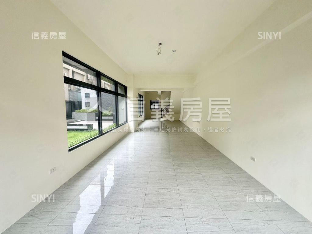 和謙德崙路三角窗店霸房屋室內格局與周邊環境