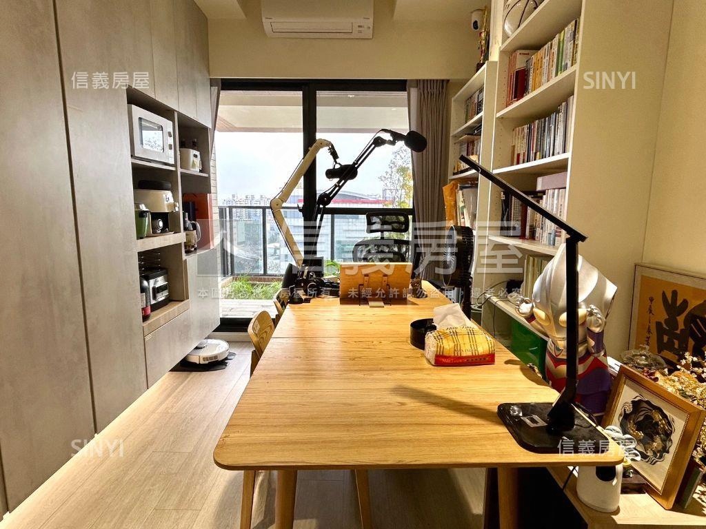 嶄新高樓採光２房平車房屋室內格局與周邊環境