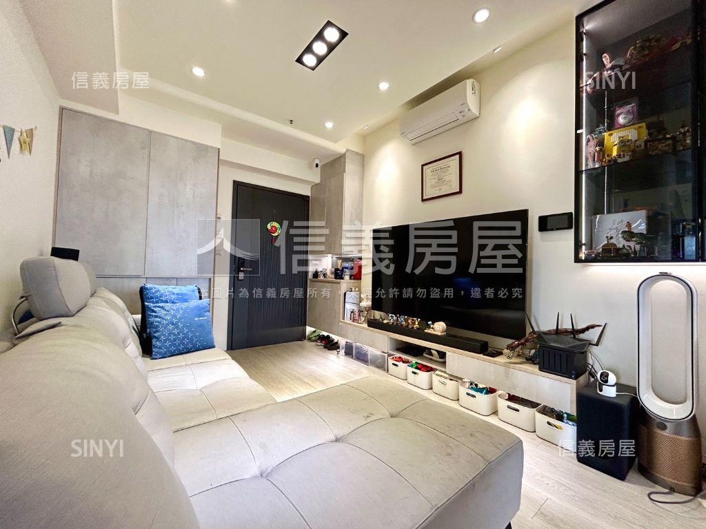 嶄新高樓採光２房平車房屋室內格局與周邊環境