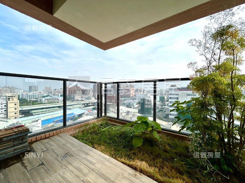 嶄新高樓採光２房平車房屋室內格局與周邊環境