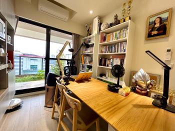 嶄新高樓採光雙衛平車