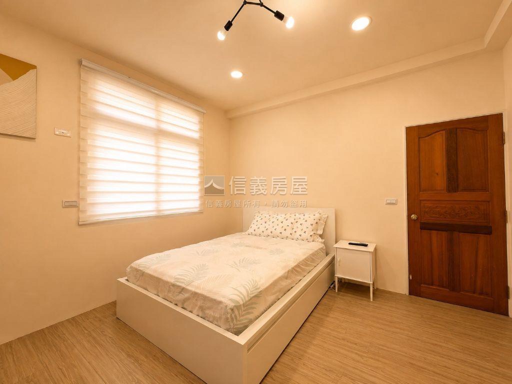 縣政特區臨路美裝潢大透天房屋室內格局與周邊環境