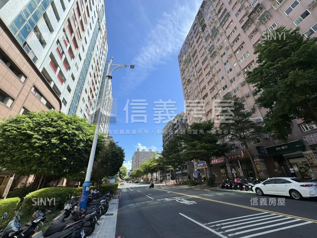 自行設計的家房屋室內格局與周邊環境