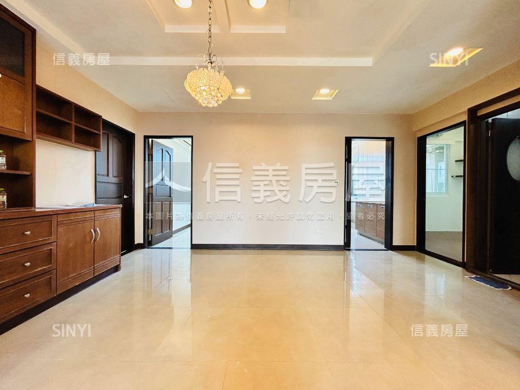 專任✨重劃區四房優美豪邸房屋室內格局與周邊環境