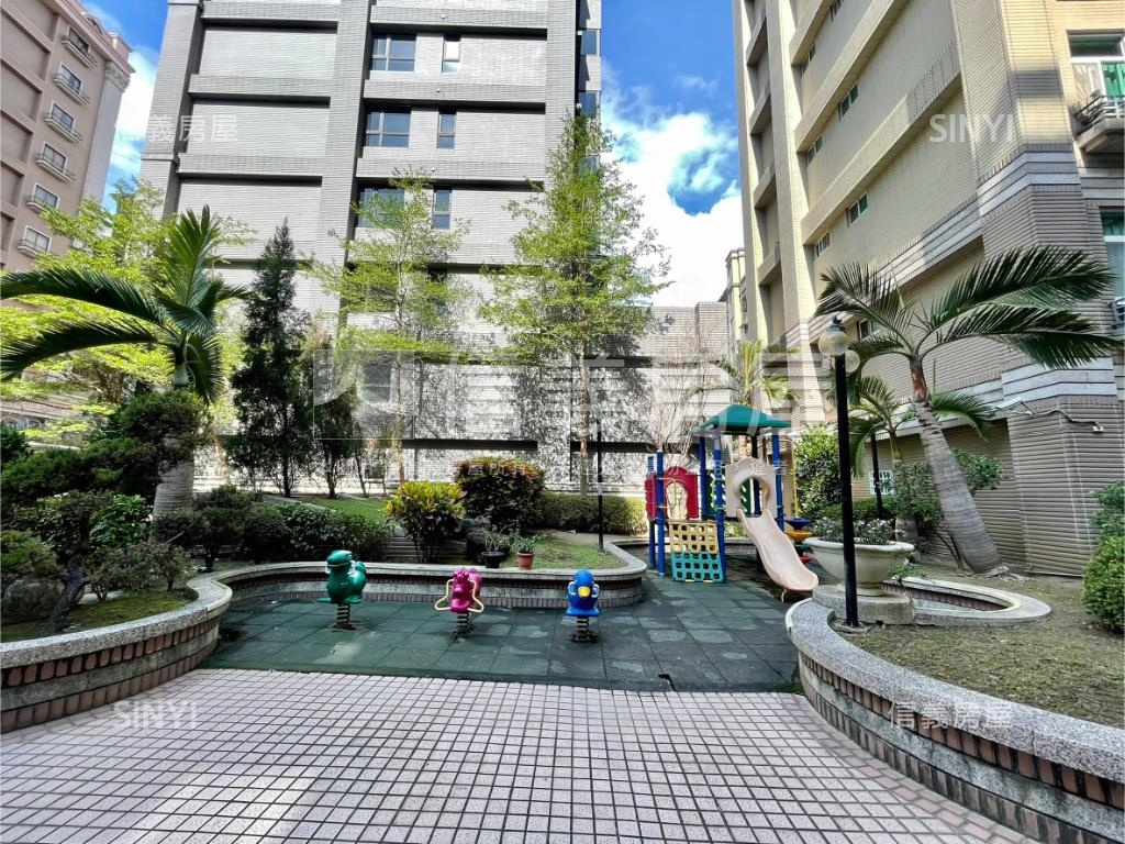 專任✨重劃區四房優美豪邸房屋室內格局與周邊環境