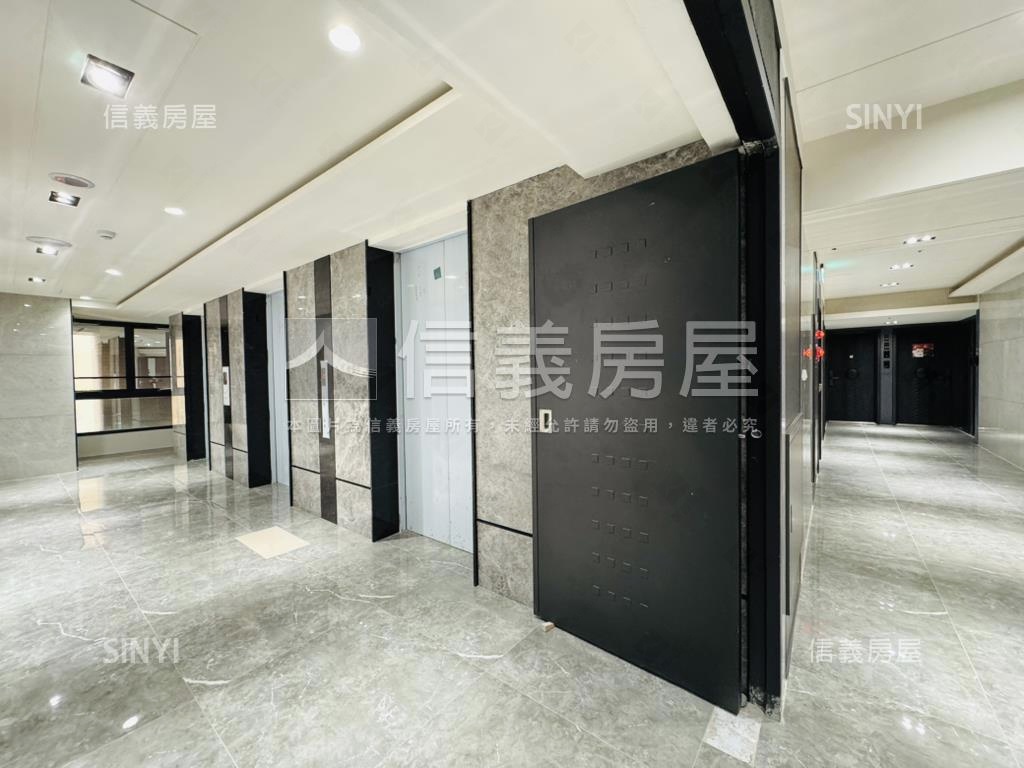 世界花園高樓景觀邊間３房房屋室內格局與周邊環境