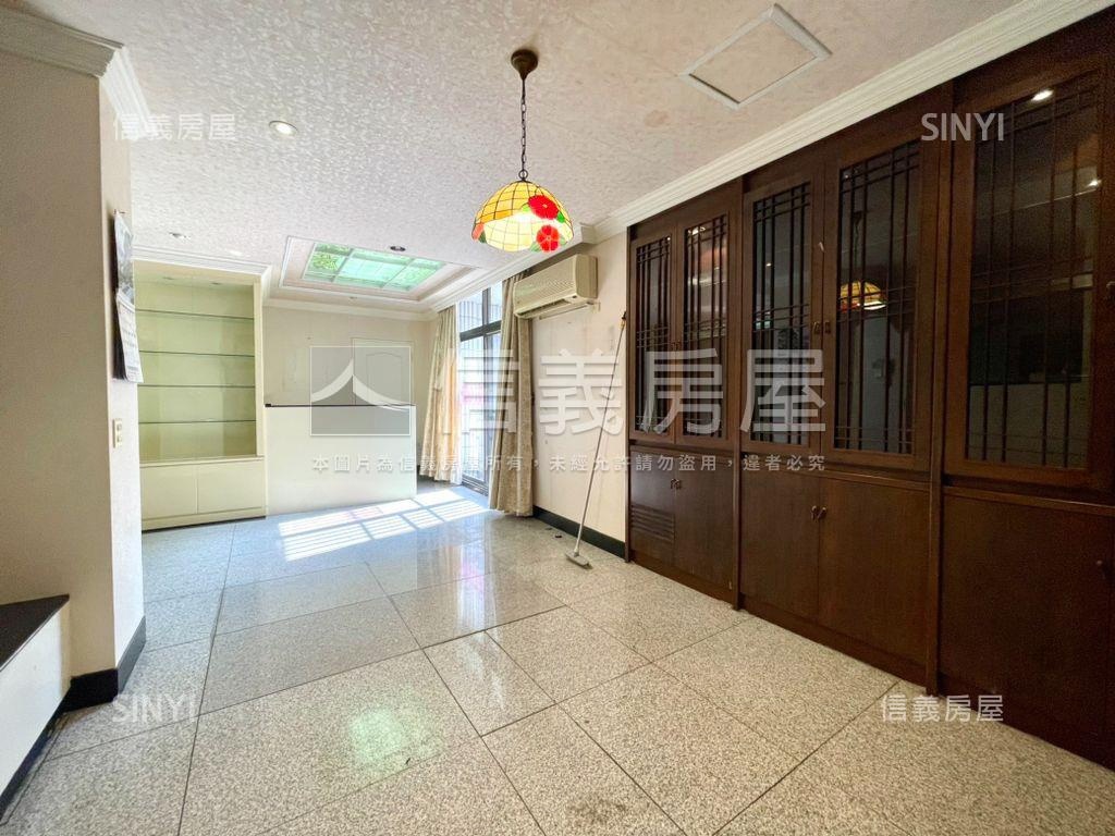 國美中教大金店王房屋室內格局與周邊環境