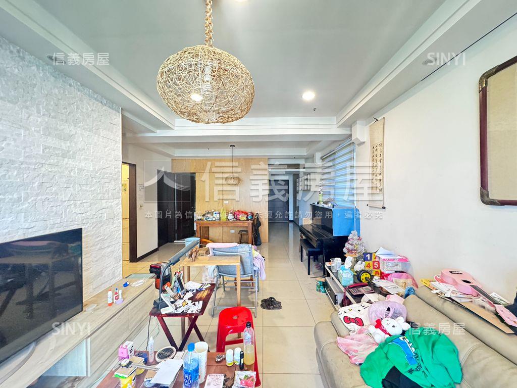 縣三｜禾美｜視野邊間三房房屋室內格局與周邊環境