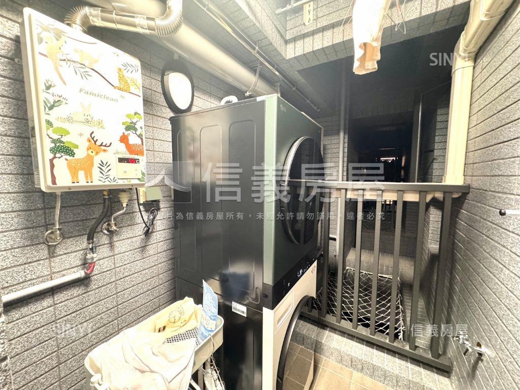 專任質感兩房平車房屋室內格局與周邊環境