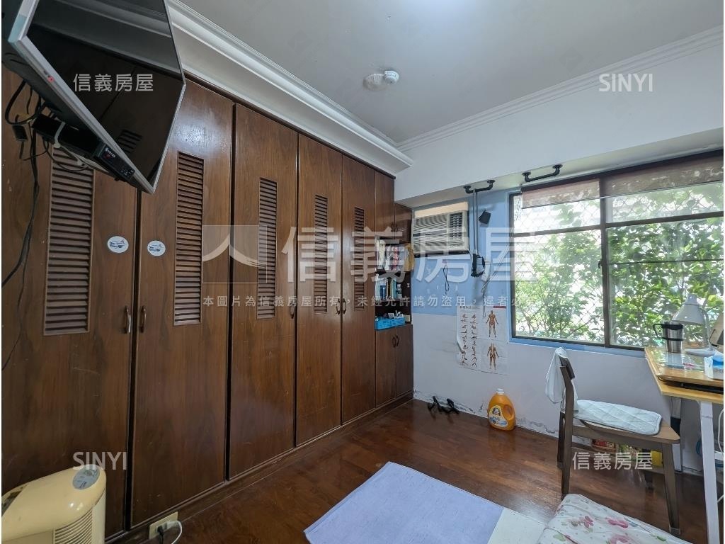 三井文化二路麗都溫馨３房房屋室內格局與周邊環境