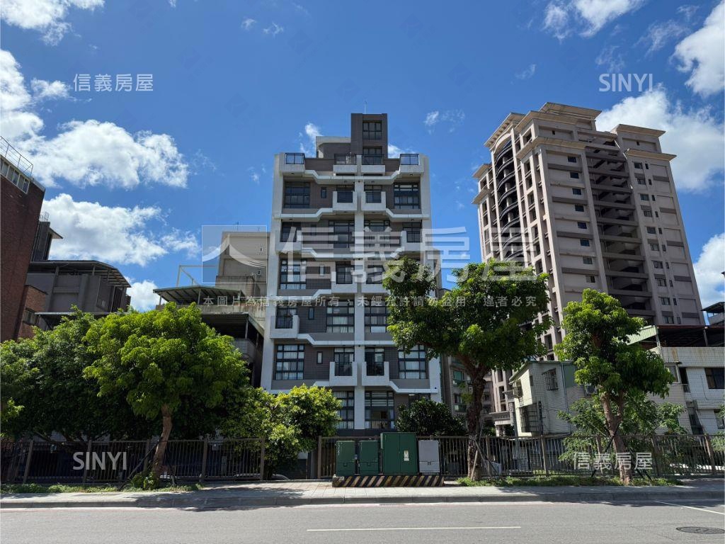 稀有康寧店面房屋室內格局與周邊環境