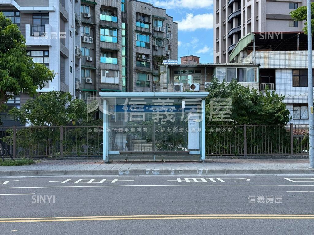 稀有康寧店面房屋室內格局與周邊環境