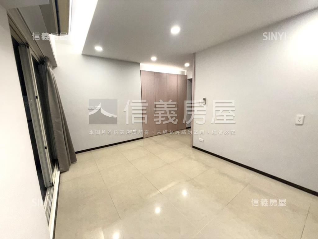 雙捷運單純高樓美廈房屋室內格局與周邊環境