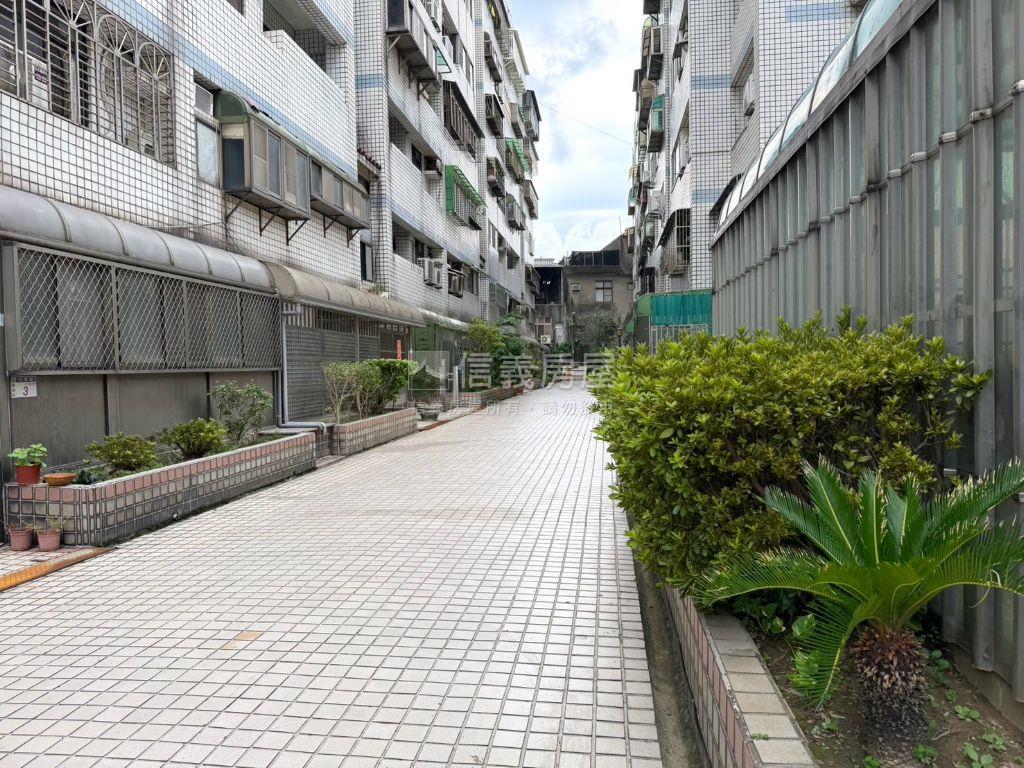 治平高中旁景觀三房房屋室內格局與周邊環境