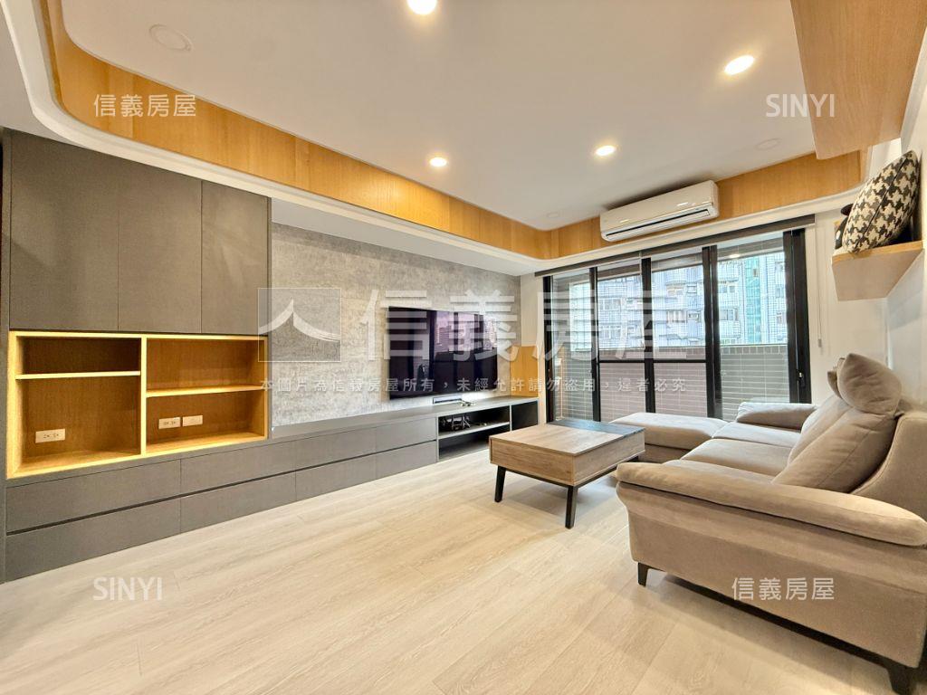 稀有釋出翠御精品三房車位房屋室內格局與周邊環境