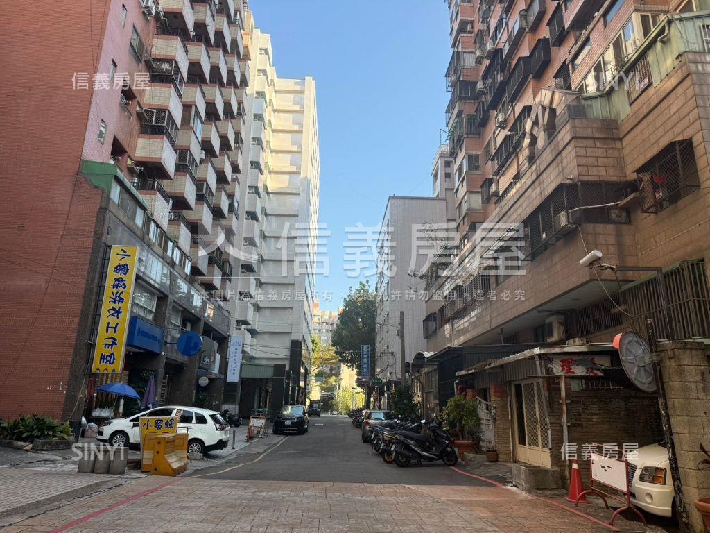 高投報珍愛逢甲店面＋平車房屋室內格局與周邊環境