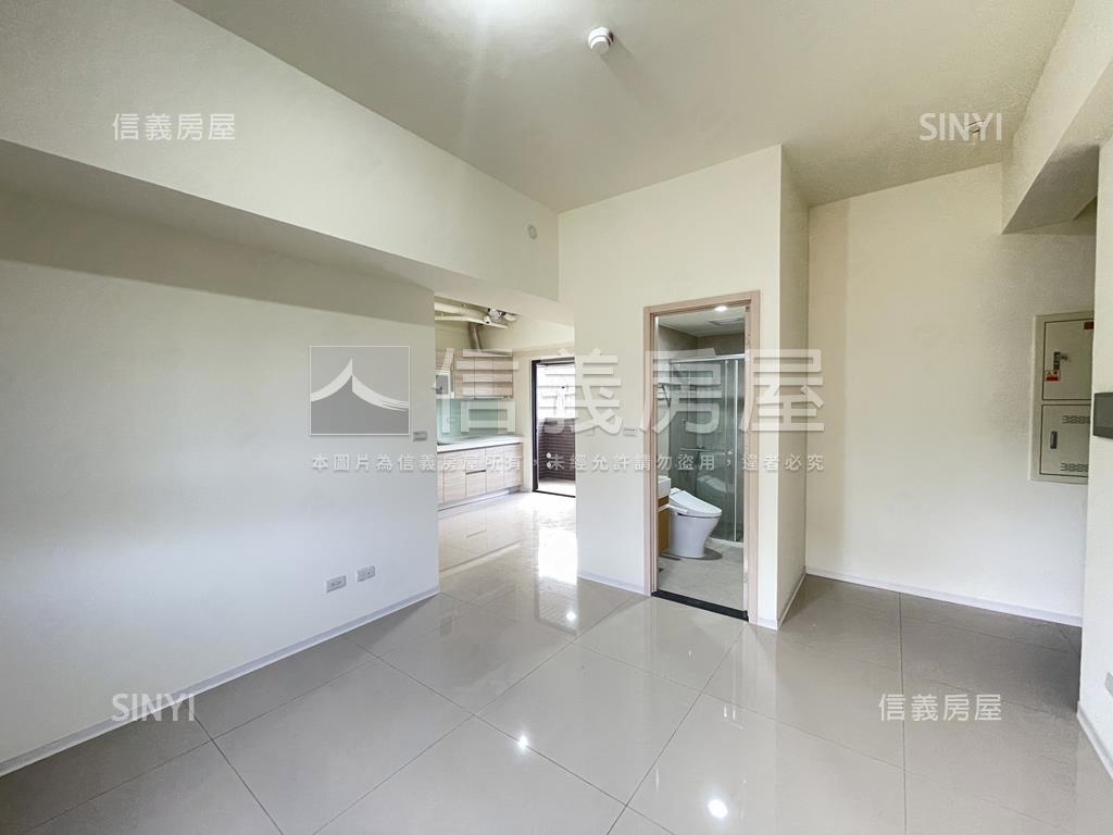 西園町三房車位房屋室內格局與周邊環境